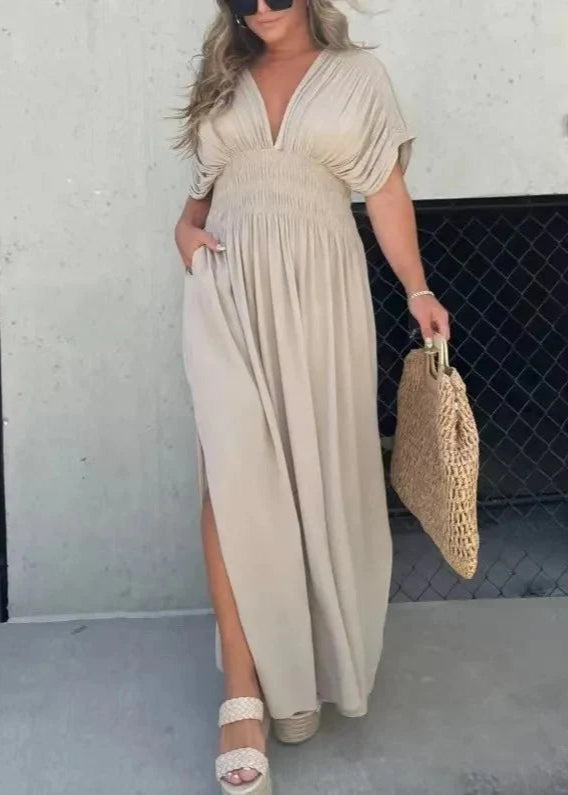 Robe élégante à manches courtes