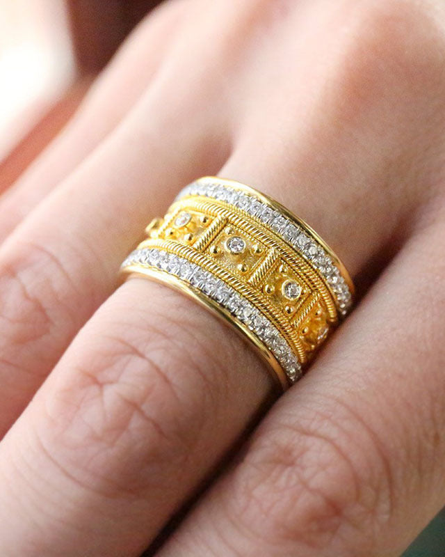 Bague tendance style Dove Clan