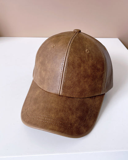 casquette de baseball en cuir brillant