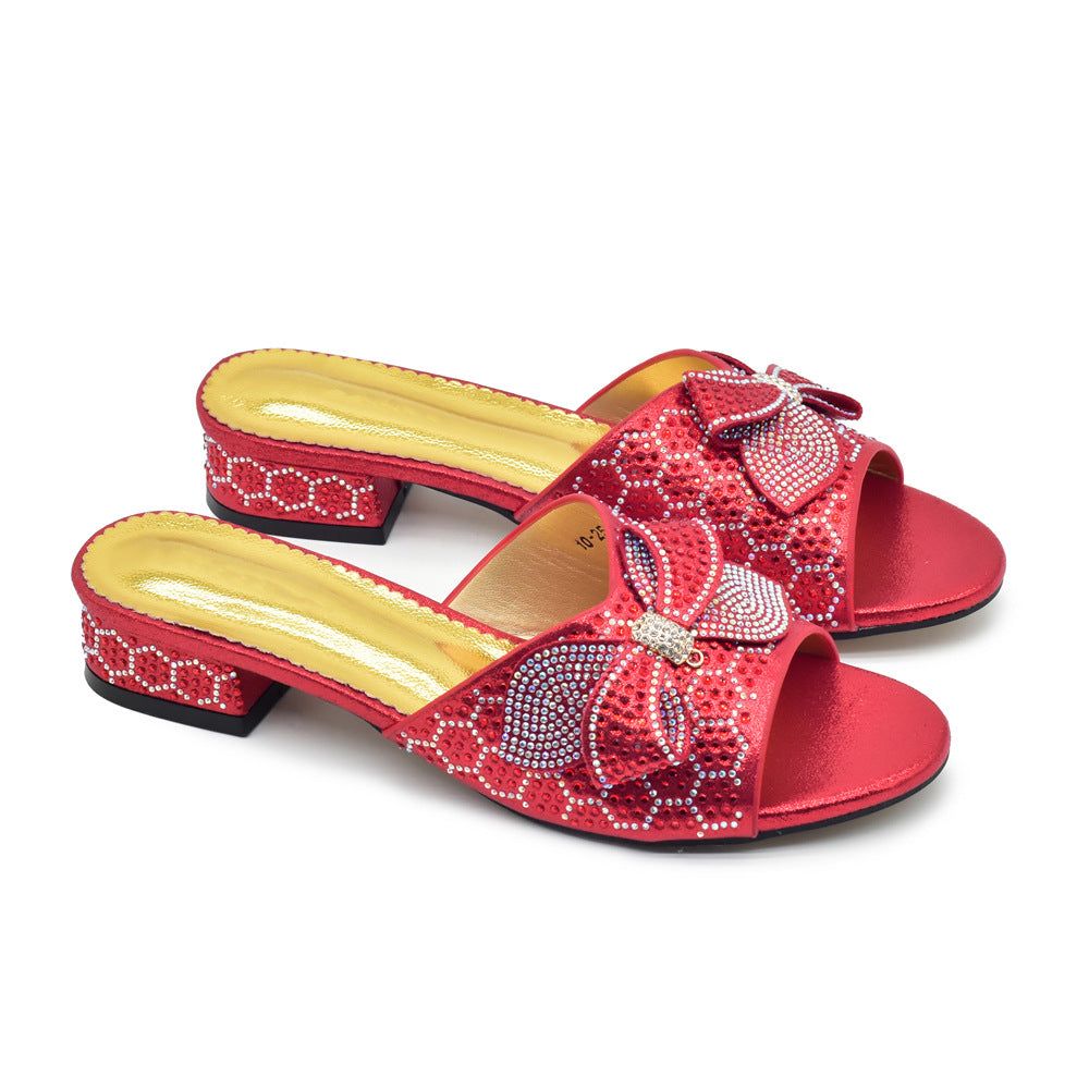 Sandales ornées de strass